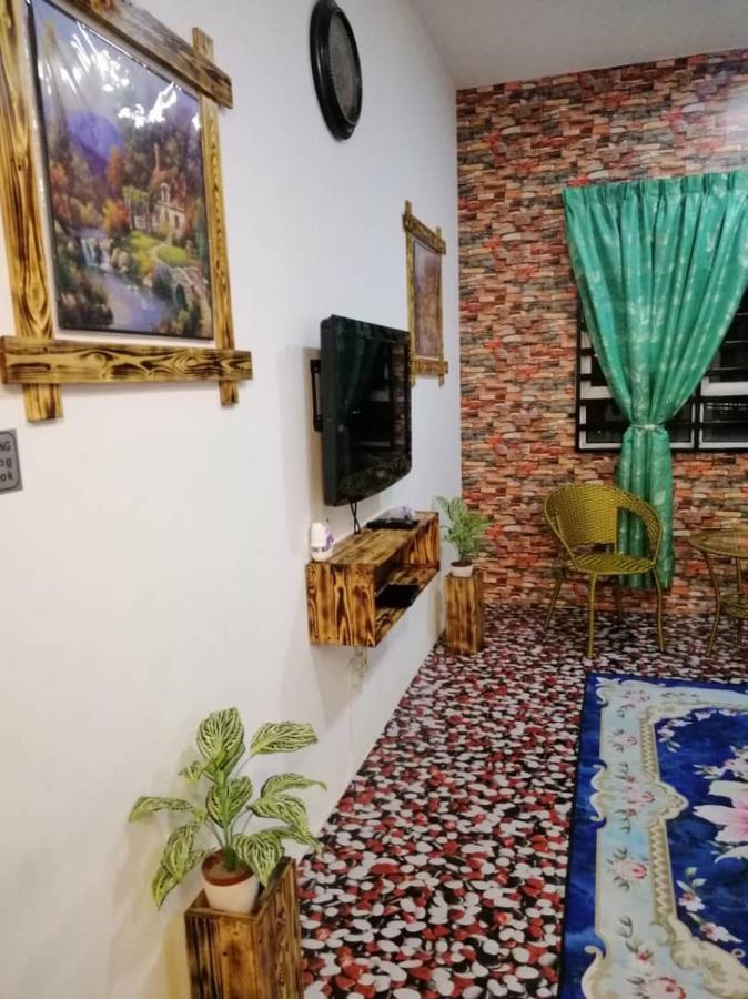 Homestay Camelia Kuala Terengganu - Seroja House Luaran gambar